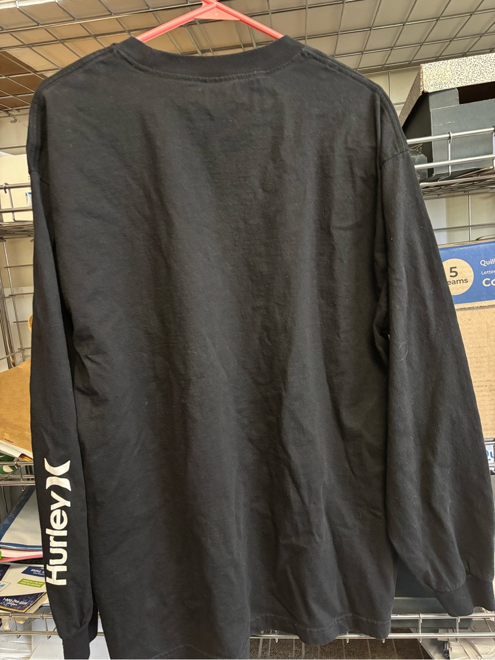 Men’s Hurley Tee. XL - Picture 3 of 3